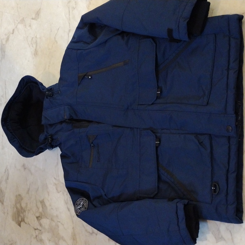 Noize coat.